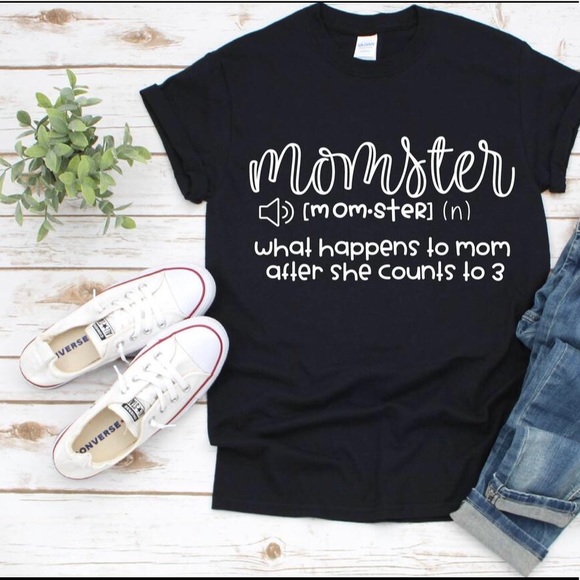 Gildan Tops - Momster